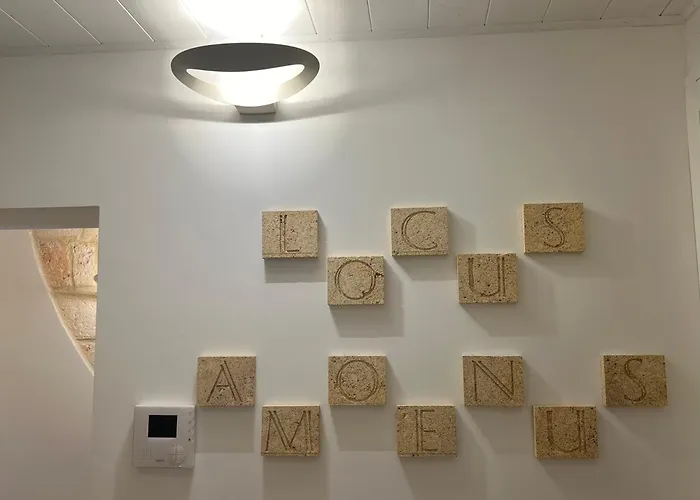 Central hotel: Locus Amoenus